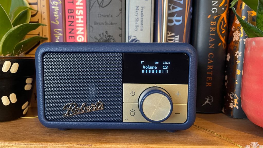 Why DAB Radio Isn’t in the United States